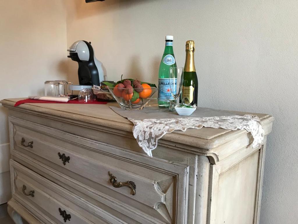 Le Lanterne Bed & Breakfast Villa d'Alme ภายนอก รูปภาพ