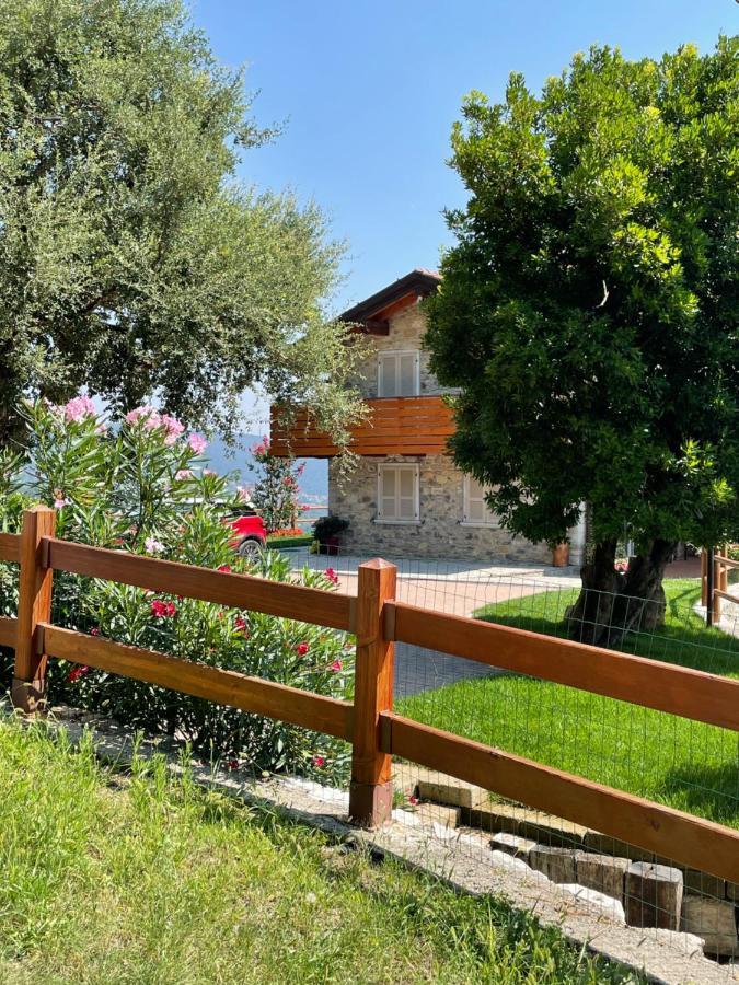 Le Lanterne Bed & Breakfast Villa d'Alme ภายนอก รูปภาพ